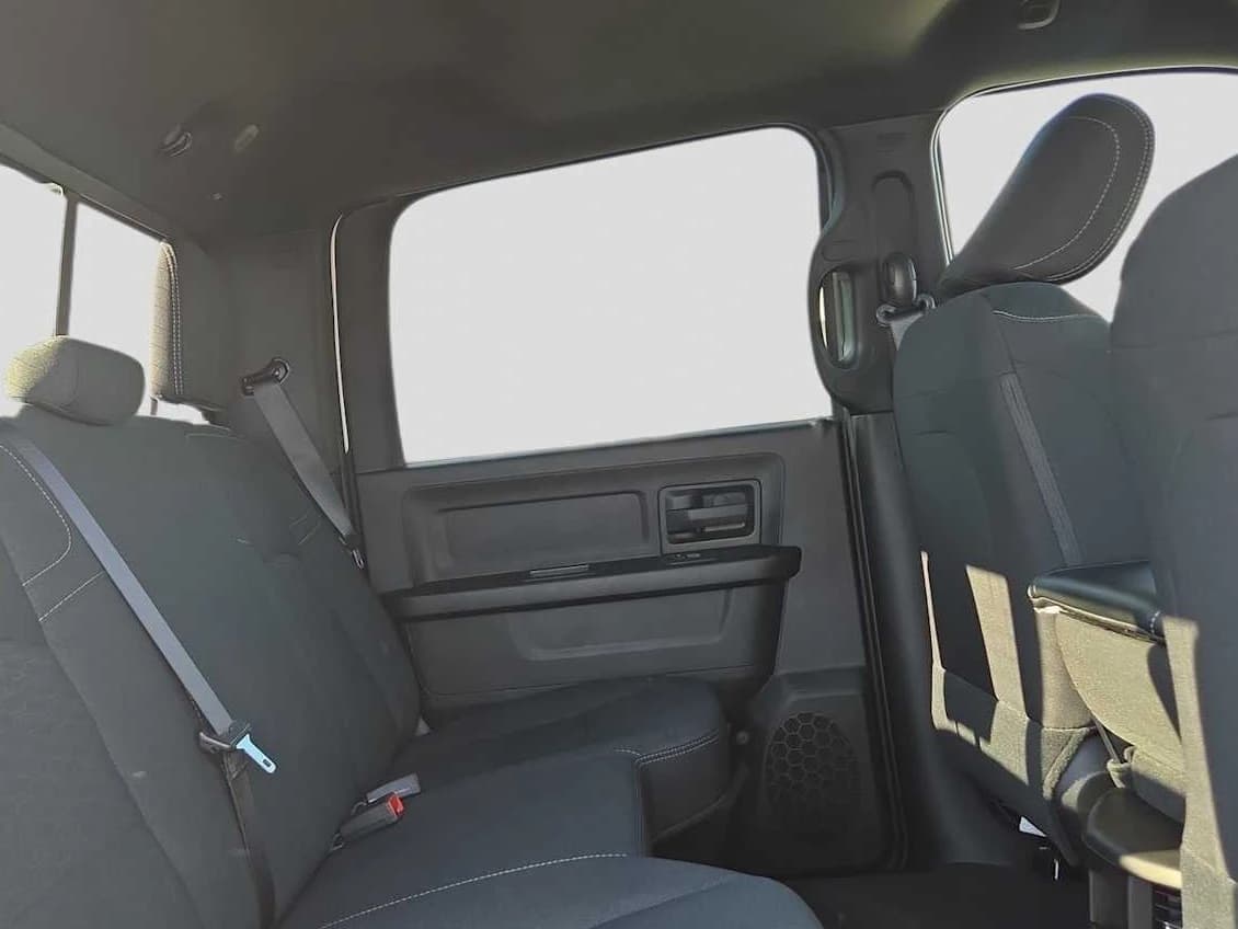 Ram 2500 Black Express 4x4 Crew Cab 6'4" Box 2026 — side view