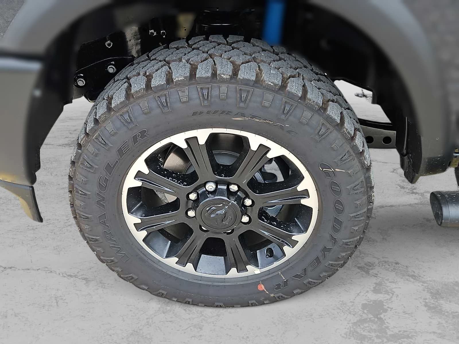 Ram 2500 Warlock 4x4 Crew Cab 6'4" Box 2026 — side view