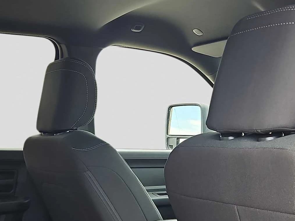 Ram 2500 Warlock 4x4 Crew Cab 6'4" Box 2026 — side view