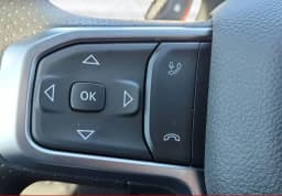 Ram 2500 Tradesman 4x4 Crew Cab 6'4" Box 2027 — side view