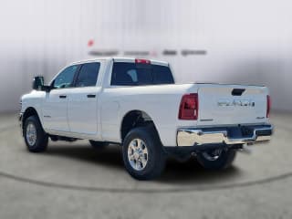 Ram 2500 Big Horn 4x4 Crew Cab 6'4" Box