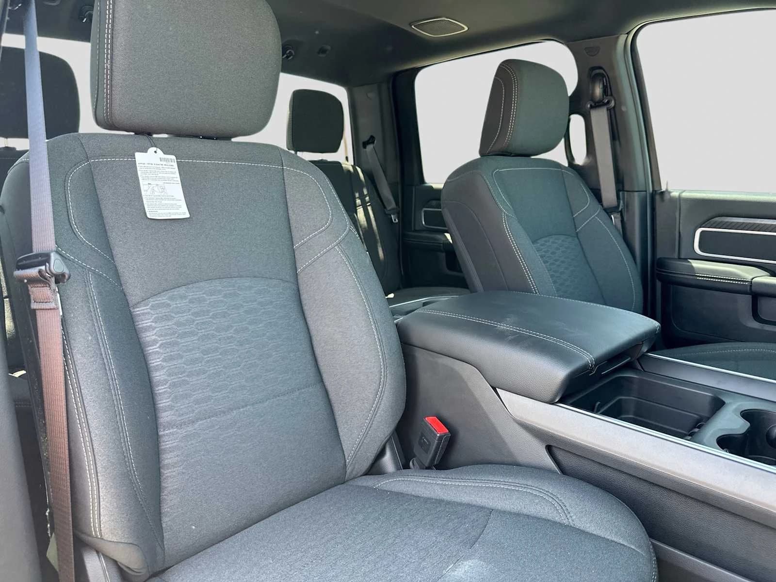 Ram 2500 Big Horn 4x4 Crew Cab 6'4" Box 2026 — side view