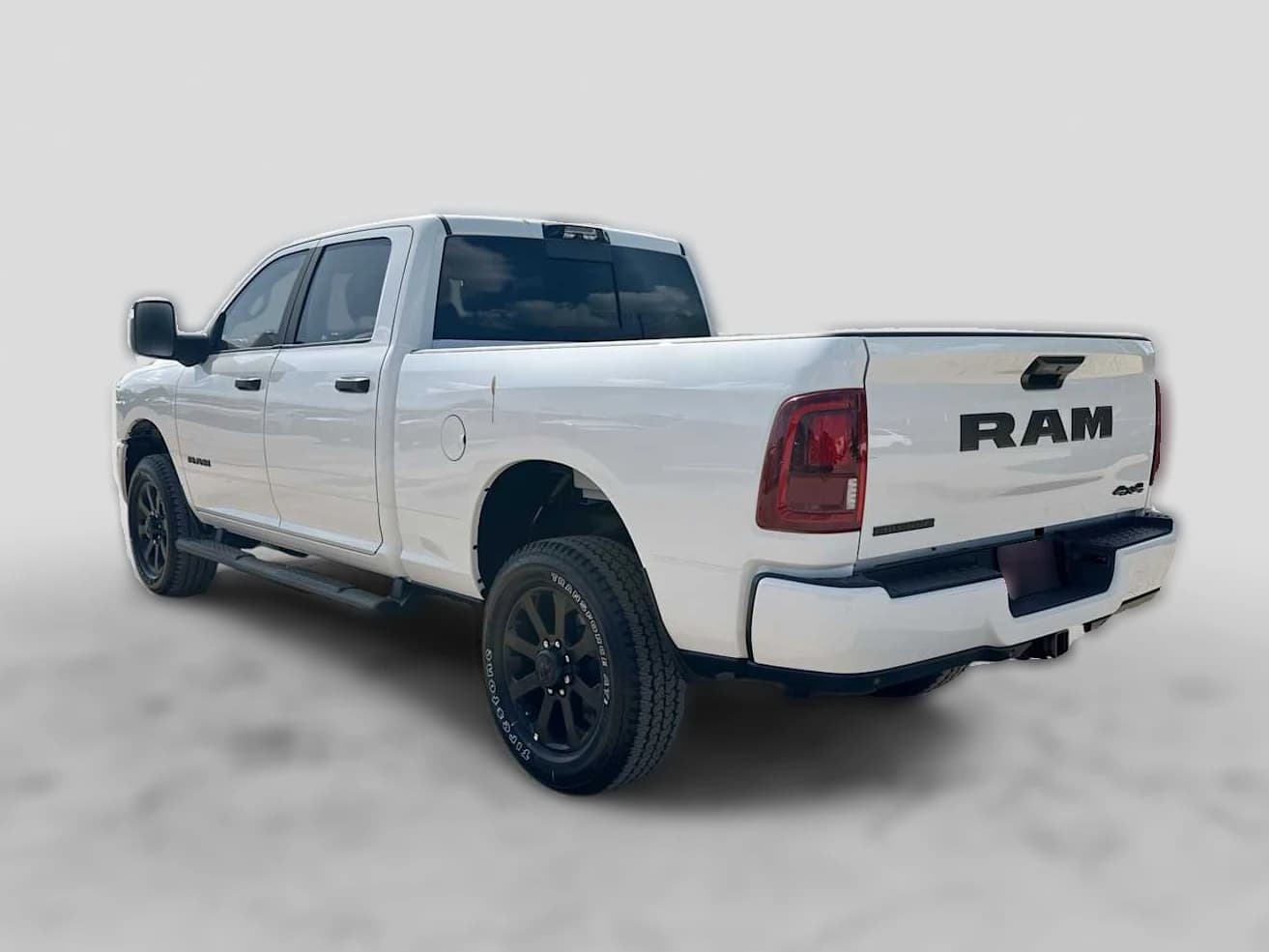Ram 2500 Big Horn 4x4 Crew Cab 6'4" Box 2026 — side view