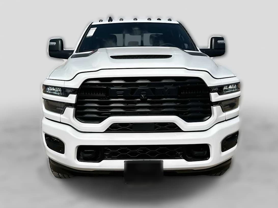 Ram 2500 Big Horn 4x4 Crew Cab 6'4" Box 2026 — side view