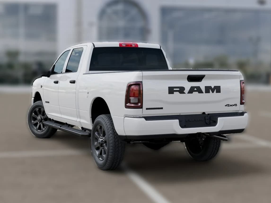 Ram 2500 Big Horn 4x4 Crew Cab 6'4" Box 2027 — side view