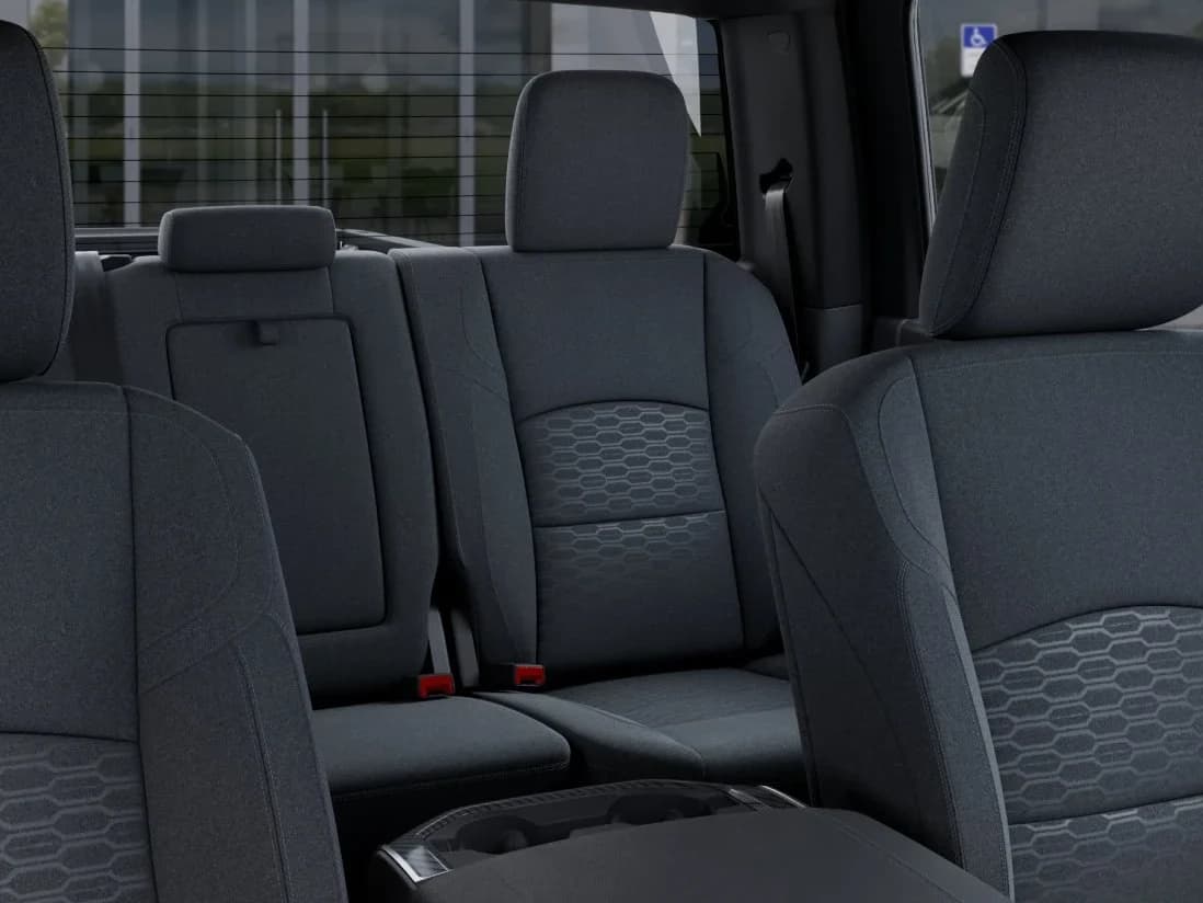 Ram 2500 Big Horn 4x4 Crew Cab 6'4" Box 2027 — side view