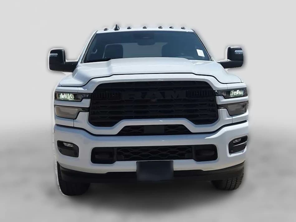 Ram 2500 Lone Star 4x4 Crew Cab 6'4" Box 2027 — side view