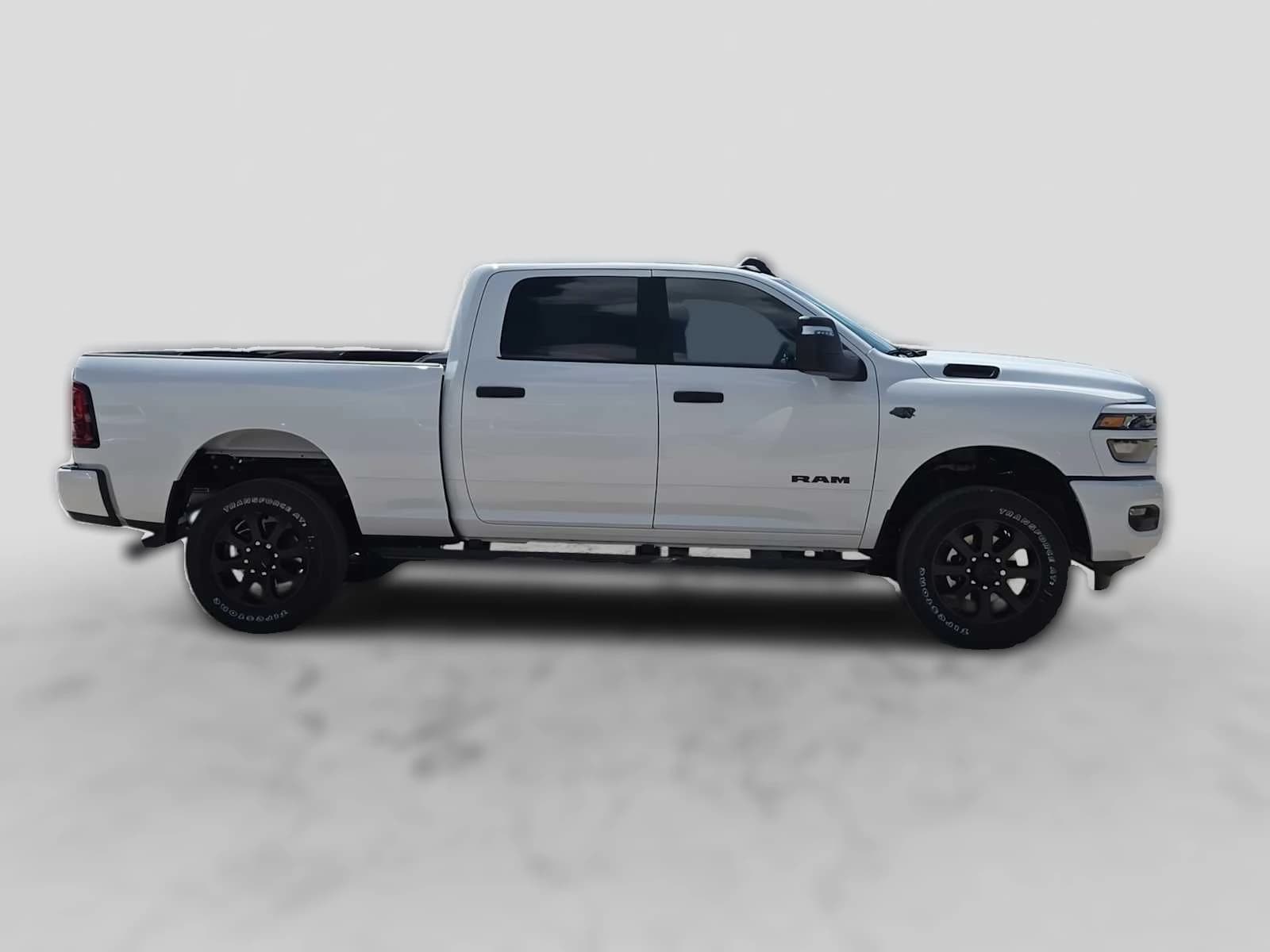 Ram 2500 Lone Star 4x4 Crew Cab 6'4" Box 2027 — side view