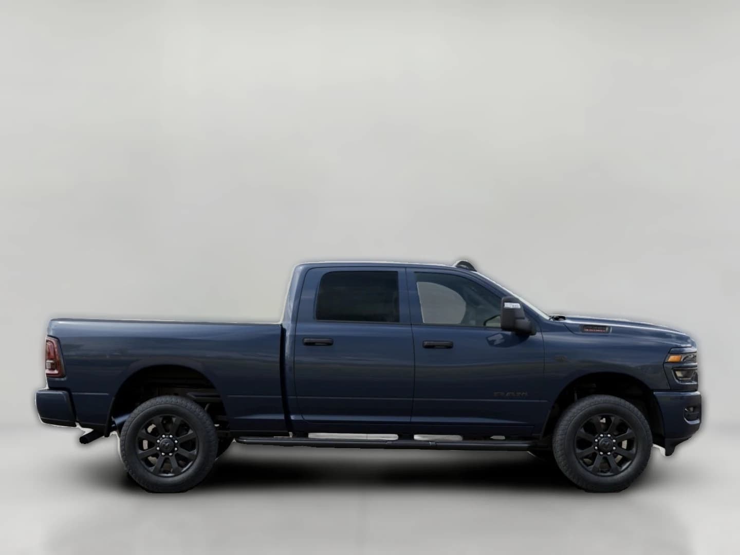 Ram 2500 Big Horn 4x4 Crew Cab 6'4" Box 2027 — side view