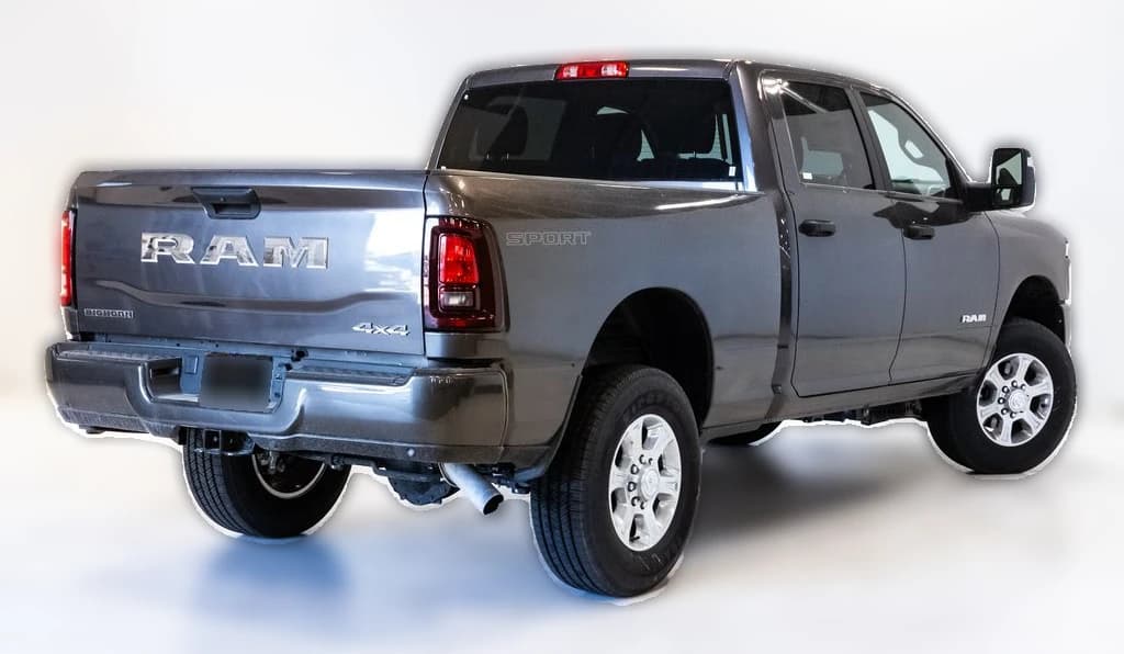 Ram 2500 Big Horn 4x4 Crew Cab 6'4" Box 2026 — side view