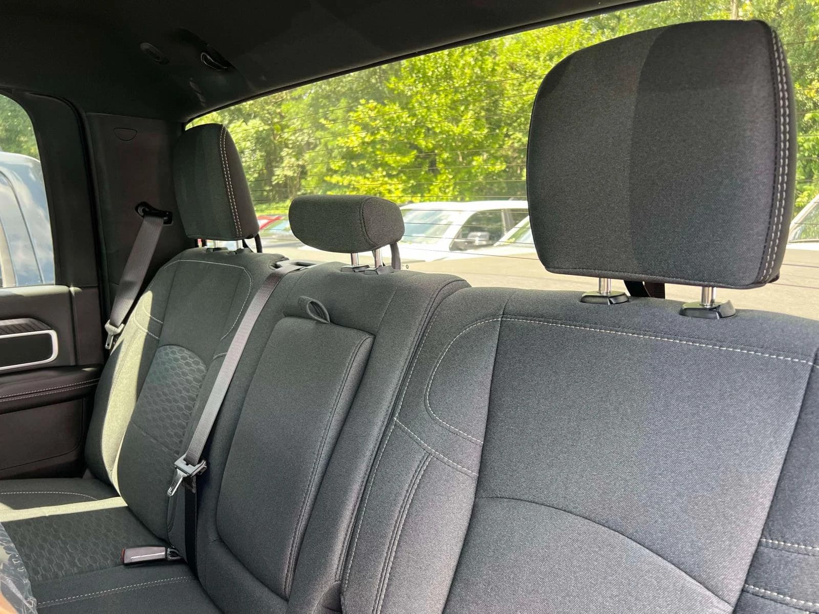 Ram 2500 Big Horn 4x4 Crew Cab 6'4" Box 2026 — side view