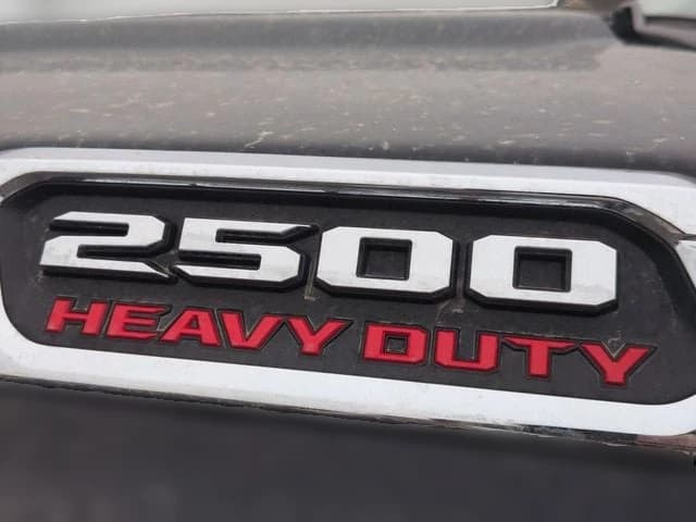 Ram 2500 Big Horn 4x4 Crew Cab 6'4" Box 2026 — side view