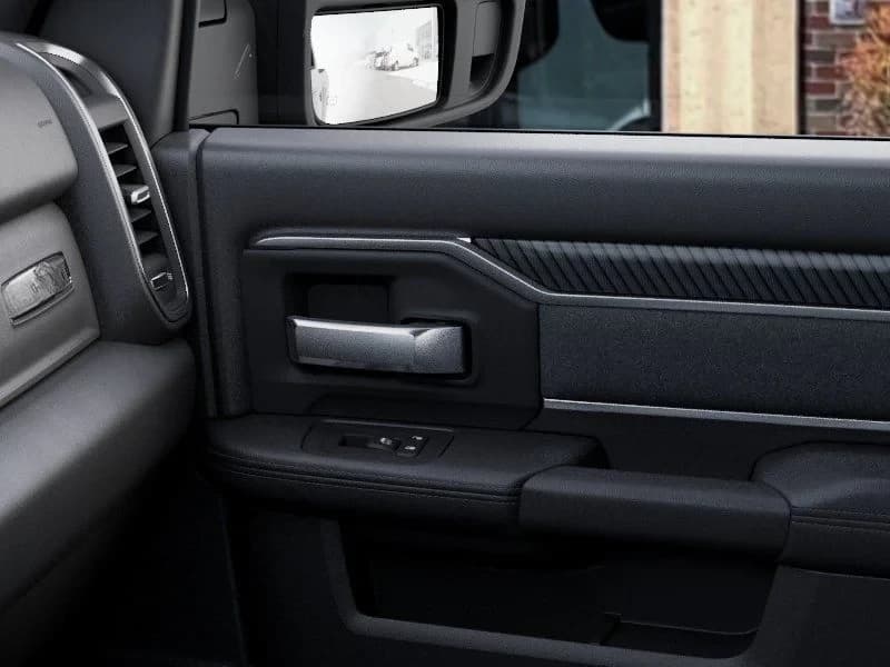 Ram 2500 Big Horn 4x4 Crew Cab 6'4" Box 2027 — side view