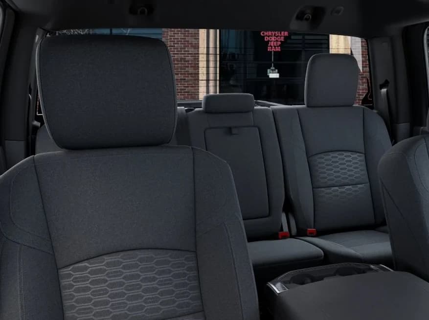 Ram 2500 Big Horn 4x4 Crew Cab 6'4" Box 2027 — side view