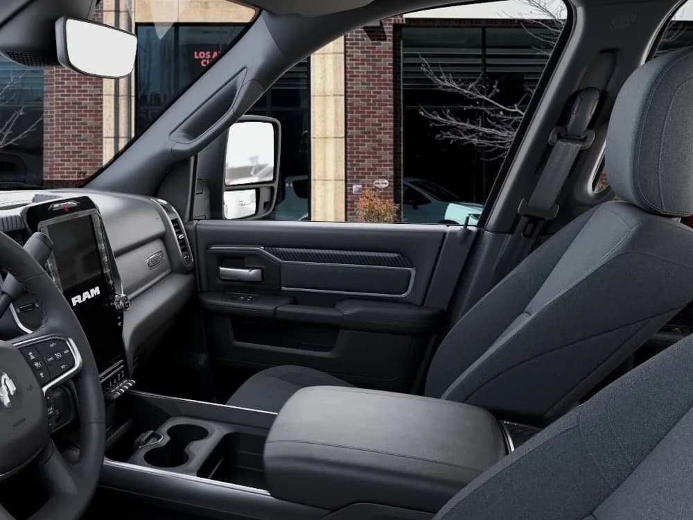 Ram 2500 Big Horn 4x4 Crew Cab 6'4" Box 2027 — side view