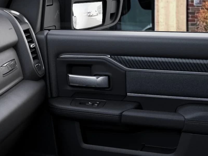 Ram 2500 Big Horn 4x4 Crew Cab 6'4" Box 2027 — side view