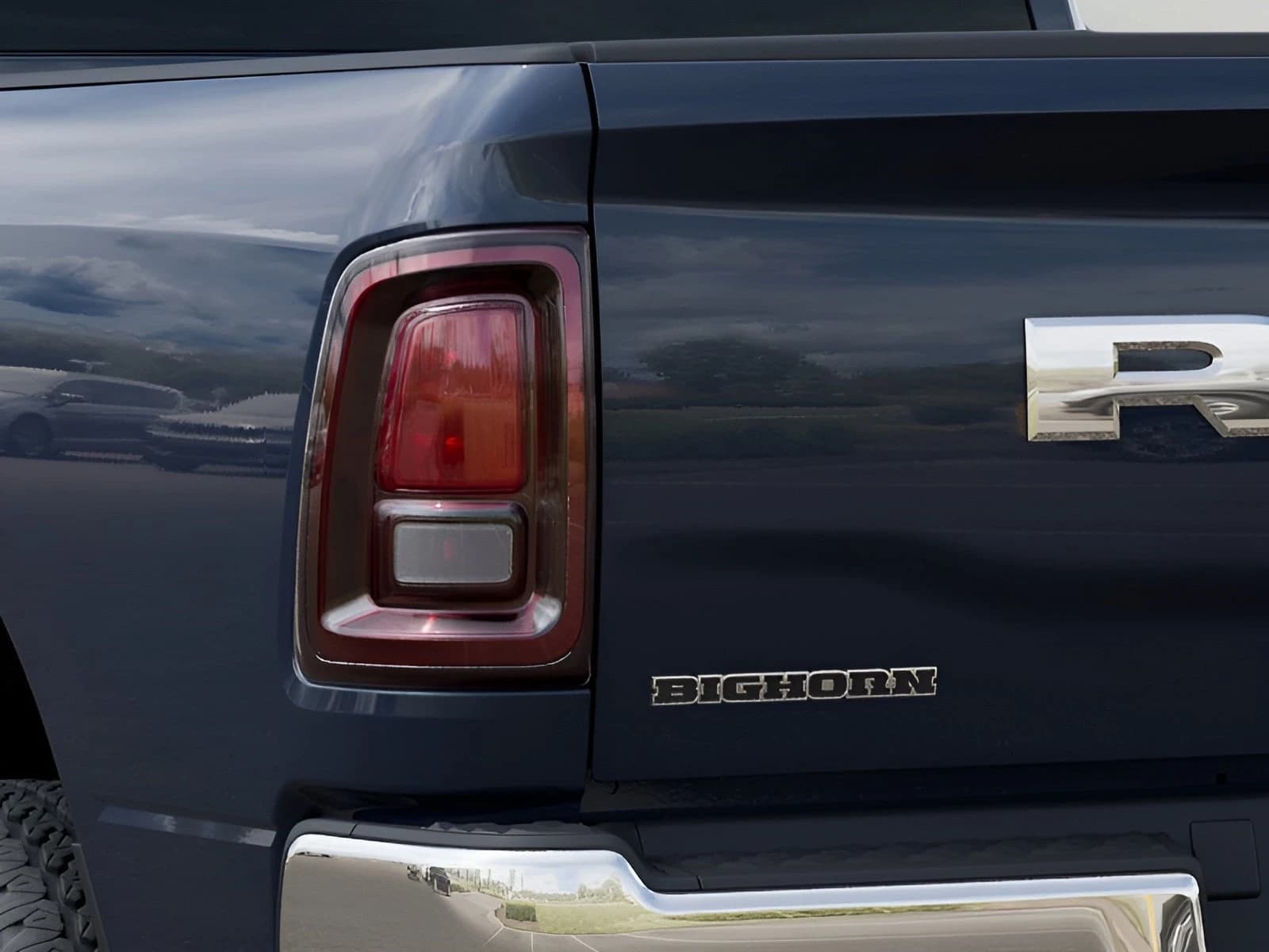 Ram 2500 Big Horn 4x4 Crew Cab 6'4" Box 2027 — side view