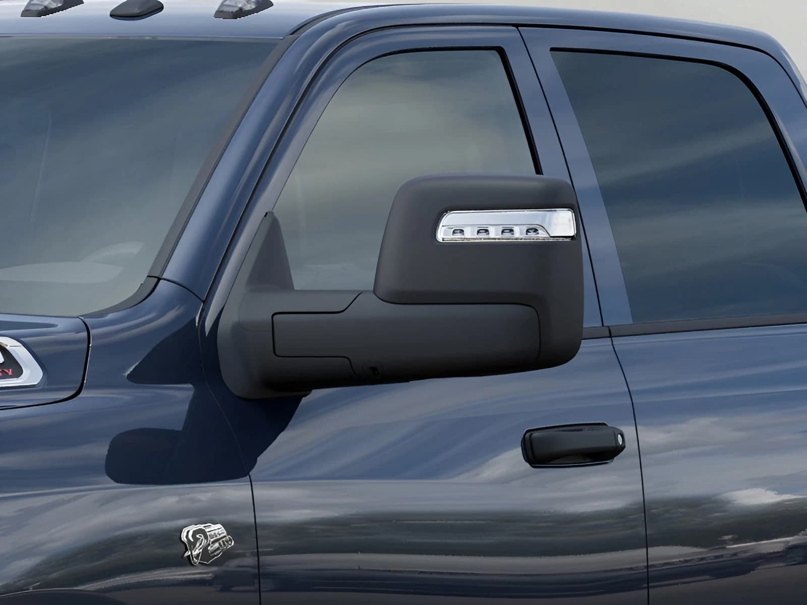 Ram 2500 Big Horn 4x4 Crew Cab 6'4" Box 2027 — side view