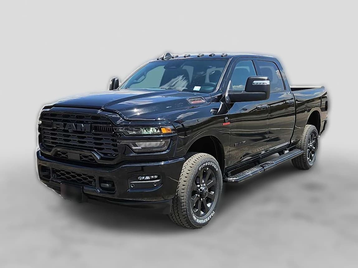 Ram 2500 Lone Star 4x4 Crew Cab 6'4" Box 2027 — side view
