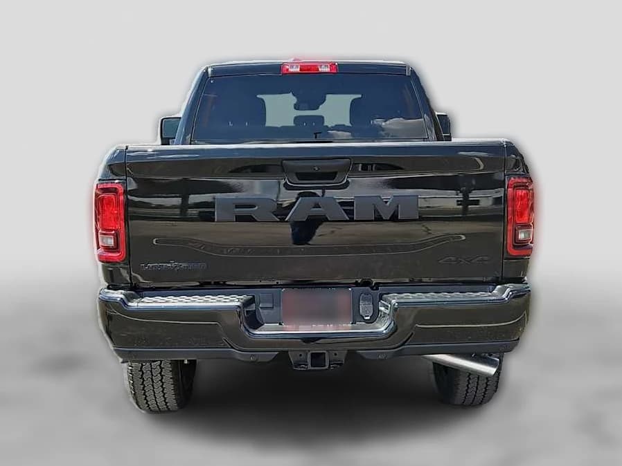 Ram 2500 Lone Star 4x4 Crew Cab 6'4" Box 2027 — side view