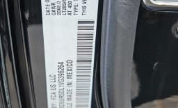 Ram 2500 Lone Star 4x4 Crew Cab 6'4" Box 2027 — side view
