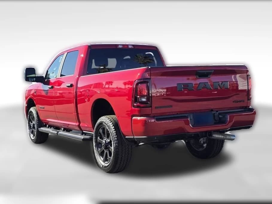 Ram 2500 Big Horn 4x4 Crew Cab 6'4" Box 2026 — side view