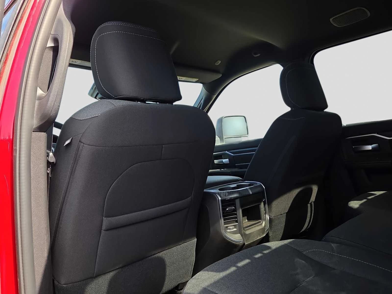 Ram 2500 Lone Star 4x4 Crew Cab 6'4" Box 2026 — side view
