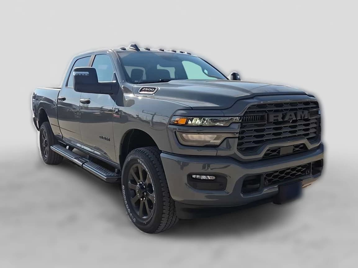 Ram 2500 Lone Star 4x4 Crew Cab 6'4" Box 2027 — side view
