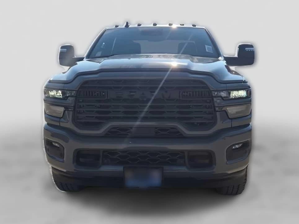 Ram 2500 Lone Star 4x4 Crew Cab 6'4" Box 2027 — side view