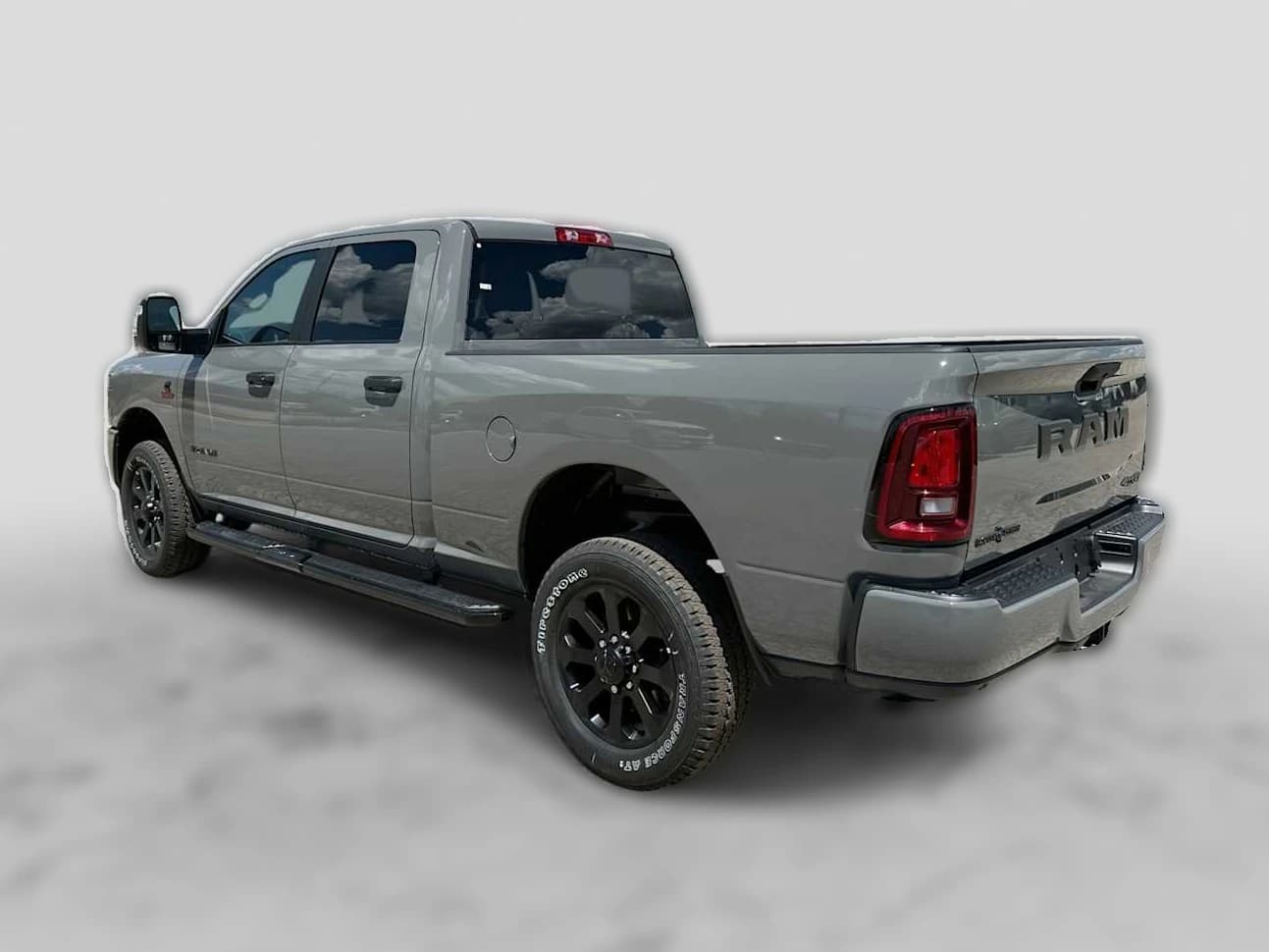 Ram 2500 Lone Star 4x4 Crew Cab 6'4" Box 2027 — side view