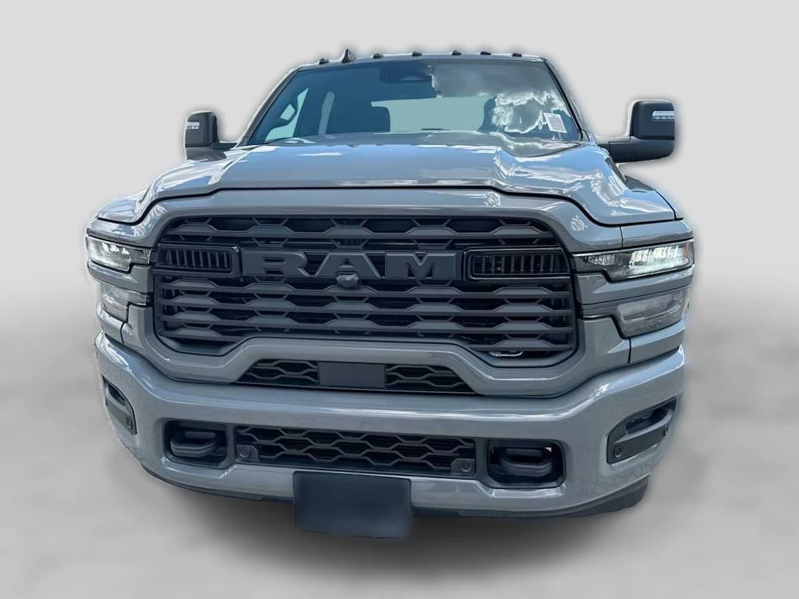 Ram 2500 Lone Star 4x4 Crew Cab 6'4" Box 2027 — side view