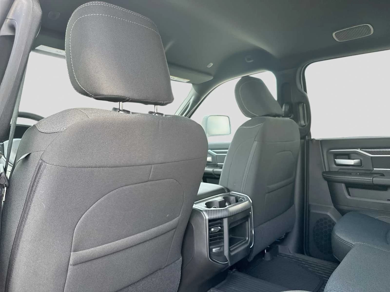 Ram 2500 Lone Star 4x4 Crew Cab 6'4" Box 2027 — side view