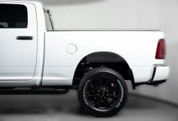 Ram 2500 Big Horn 4x4 Crew Cab 6'4" Box 2027 — side view