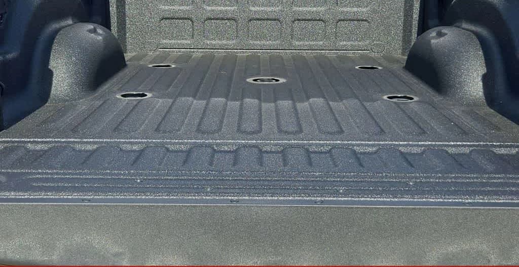 Ram 2500 Lone Star 4x4 Crew Cab 6'4" Box 2026 — side view