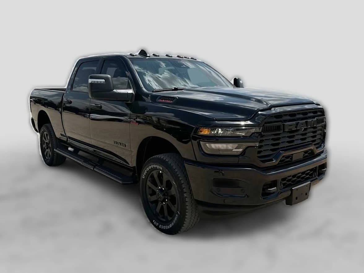 Ram 2500 Lone Star 4x4 Crew Cab 6'4" Box 2027 — side view