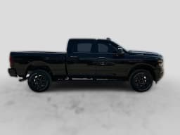 Ram 2500 Lone Star 4x4 Crew Cab 6'4" Box 2027 — side view