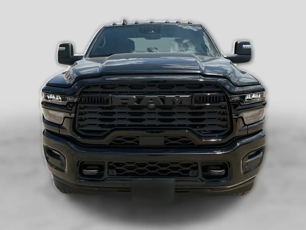 Ram 2500 Lone Star 4x4 Crew Cab 6'4" Box 2027 — side view