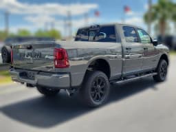 Ram 2500 Big Horn 4x4 Crew Cab 6'4" Box 2026 — side view