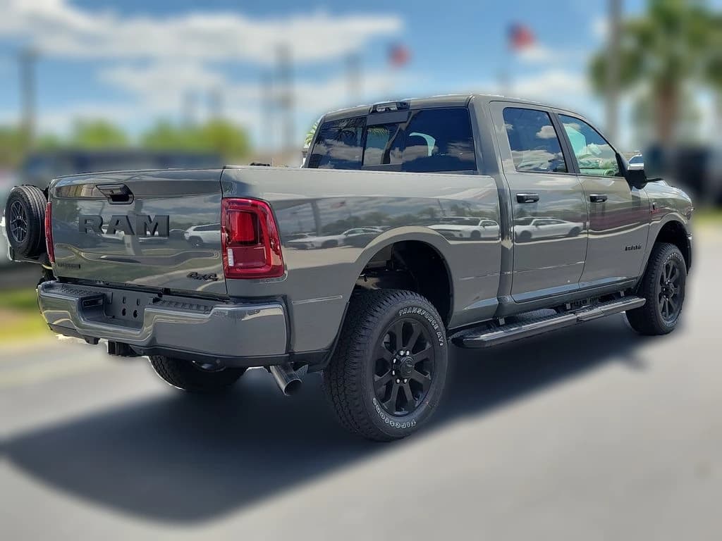 Ram 2500 Big Horn 4x4 Crew Cab 6'4" Box 2026 — side view