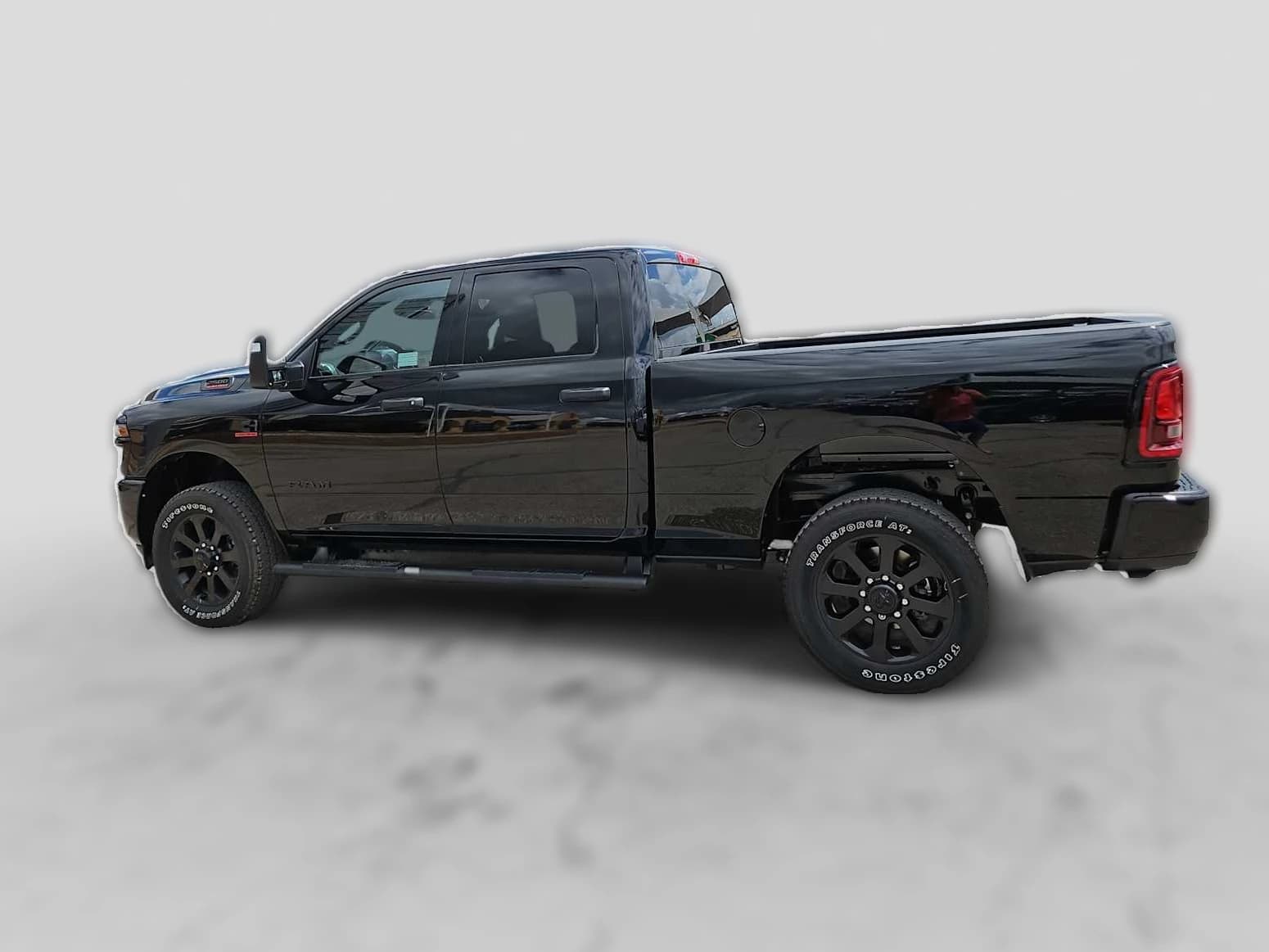 Ram 2500 Lone Star 4x4 Crew Cab 6'4" Box 2026 — side view