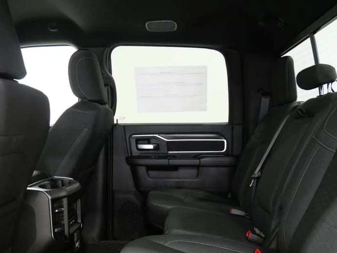 Ram 2500 Big Horn 4x4 Crew Cab 6'4" Box 2026 — side view