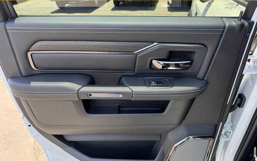 Ram 2500 Rebel 4x4 Crew Cab 6'4" Box 2026 — side view
