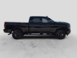 Ram 2500 Laramie 4x4 Crew Cab 6'4" Box 2027 — side view