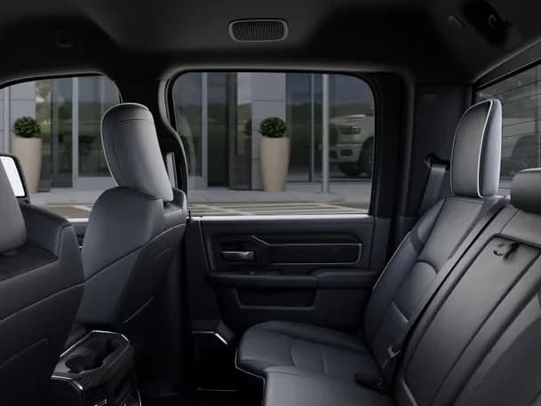 Ram 2500 Laramie 4x4 Crew Cab 6'4" Box 2027 — side view