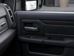 Ram 2500 Laramie 4x4 Crew Cab 6'4" Box 2027 — side view