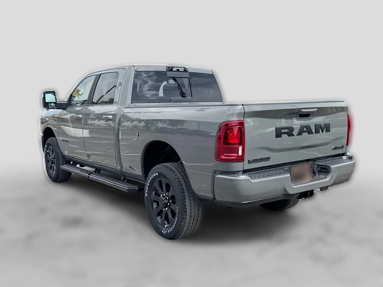 Ram 2500 Laramie 4x4 Crew Cab 6'4" Box 2027 — side view