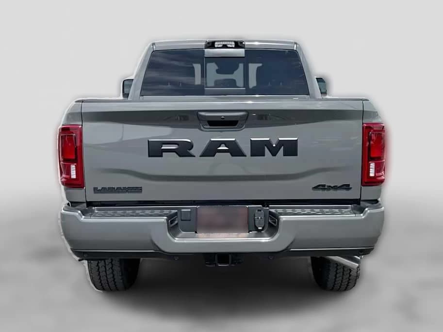 Ram 2500 Laramie 4x4 Crew Cab 6'4" Box 2027 — side view