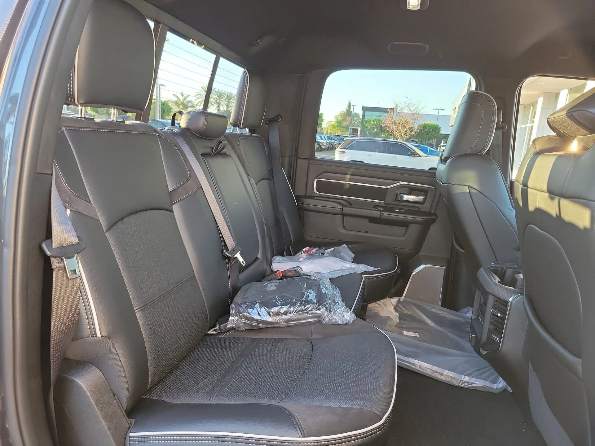 Ram 2500 Laramie 4x4 Crew Cab 6'4" Box 2026 — side view