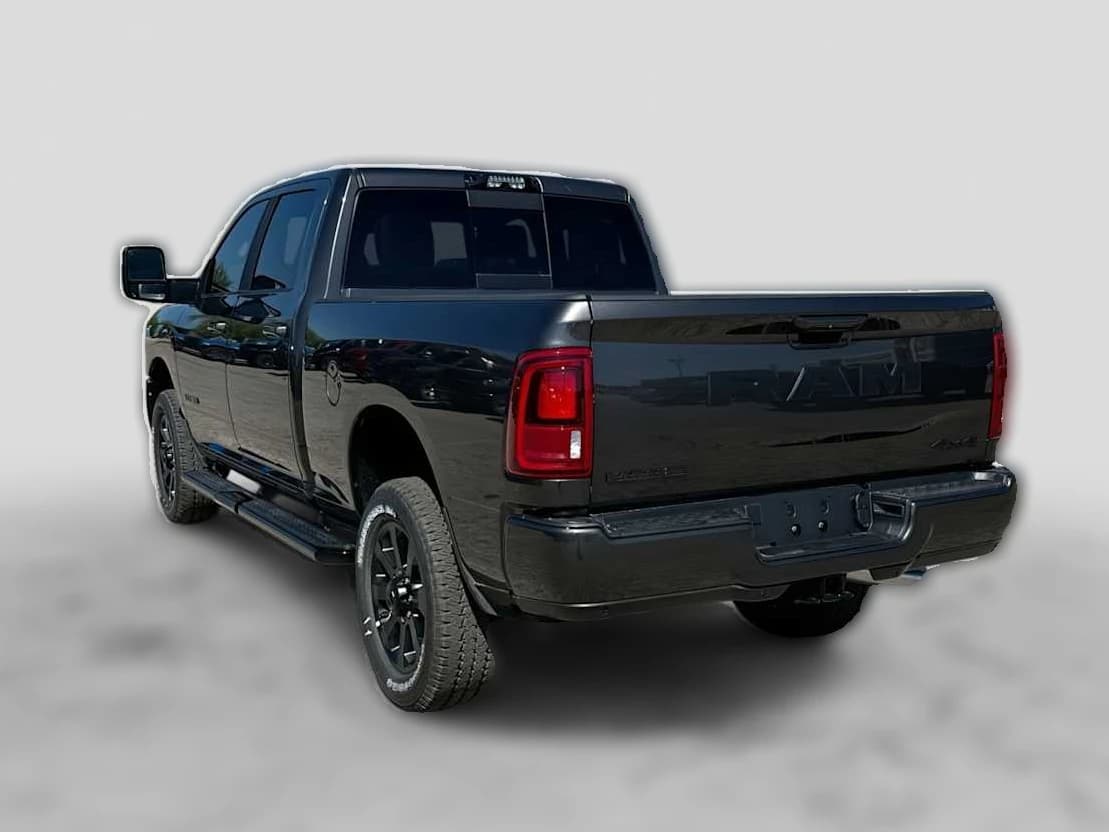 Ram 2500 Laramie 4x4 Crew Cab 6'4" Box 2027 — side view