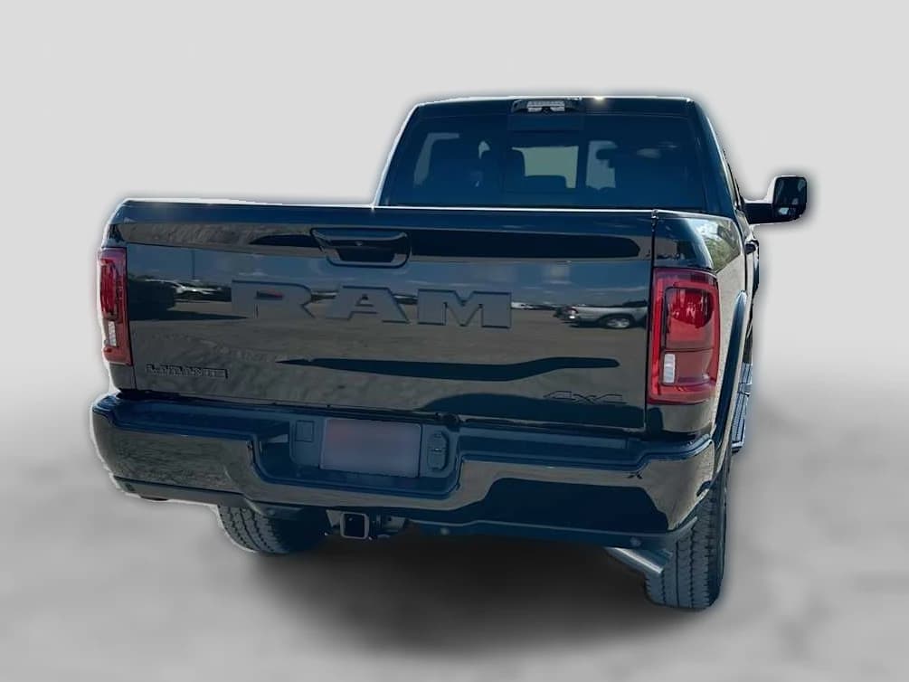Ram 2500 Laramie 4x4 Crew Cab 6'4" Box 2027 — side view